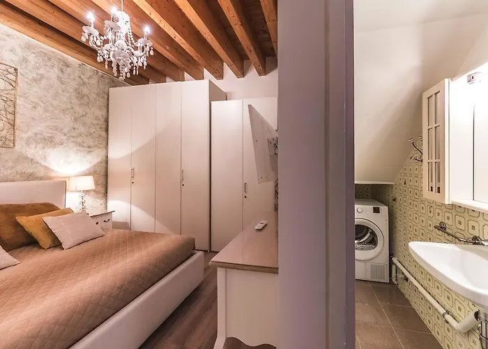 Ca' Teatro Vecchio Venezia